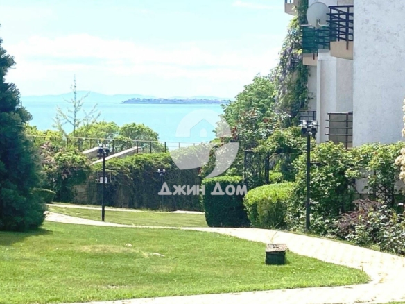 Двустаен апартамент с ГЛЕДКА МОРЕ в к-с Диамант, гр. Свети Влас - 0