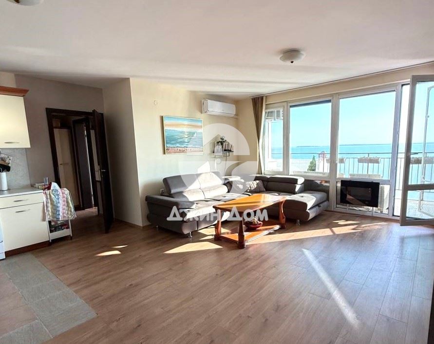 Тристаен с ФРОНТАЛНА ГЛЕДКА МОРЕ в к-с „Марина Вю Форт Бийч“ - 0