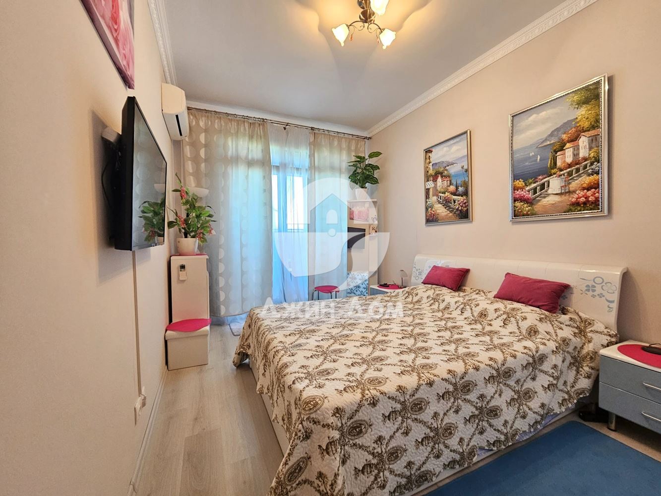 Двустаен апартамент с ПАНОРАМА МОРЕ в к-с „Лазурен Бряг“, гр. Бургас - 0