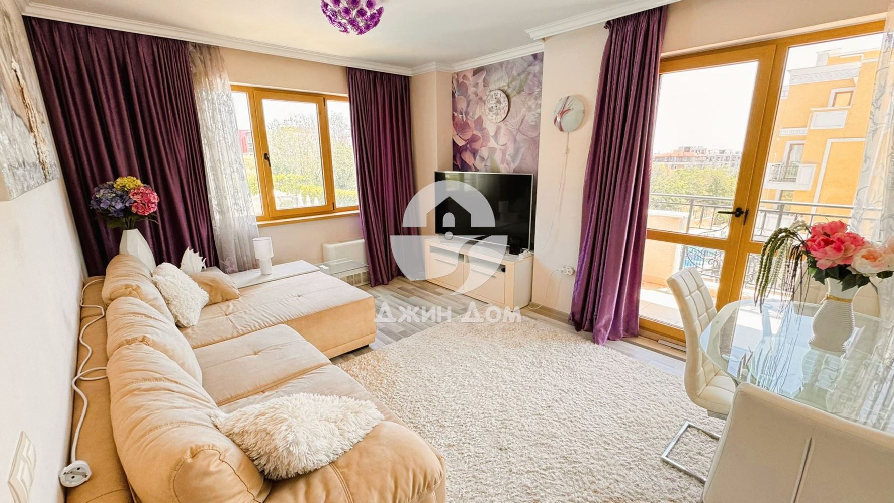 Стилен апартамент с ГЛЕДКА ПЛАНИНА в к-с Вила Флоренция, гр. Свети Влас - 0