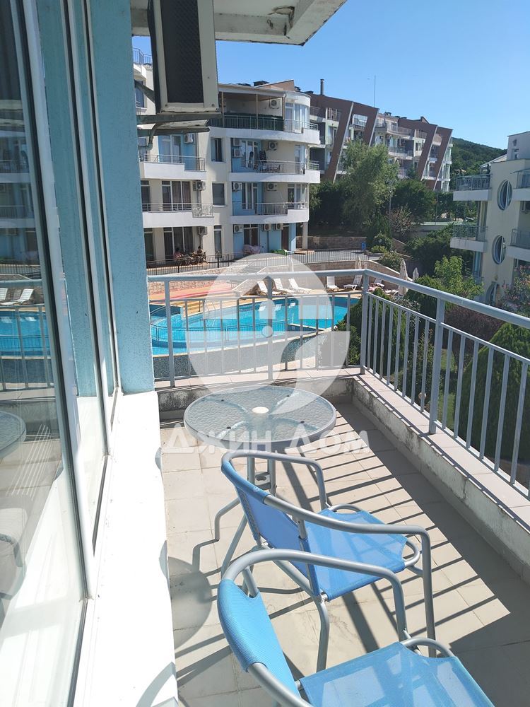 Просторен двустаен апартамент в к-с Сънсет Кошарица, с. Кошарица - 0