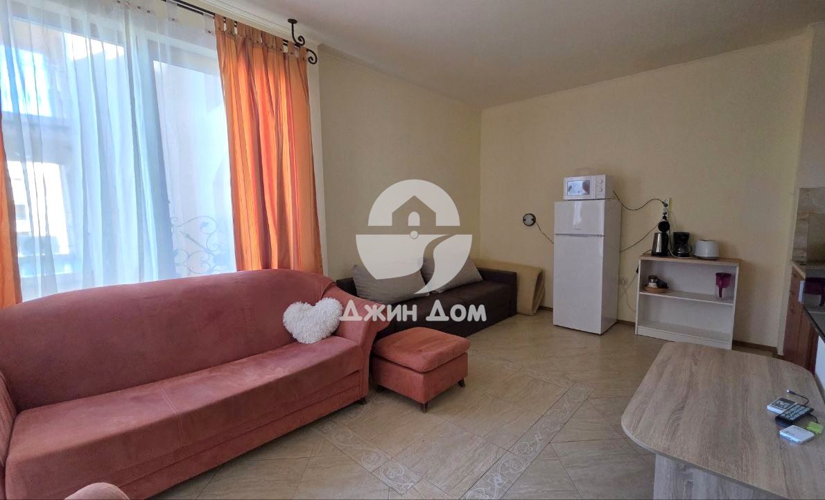 Просторен двустаен апартамент в к-с „Палацо“, к.к. Слънчев бряг - 0