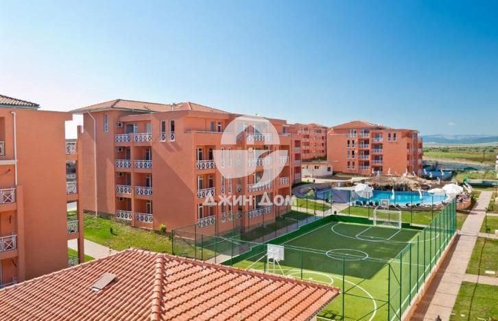 Двустаен апартамент в к-с „Съни Дей 6“, к.к. Слънчев бряг - 0