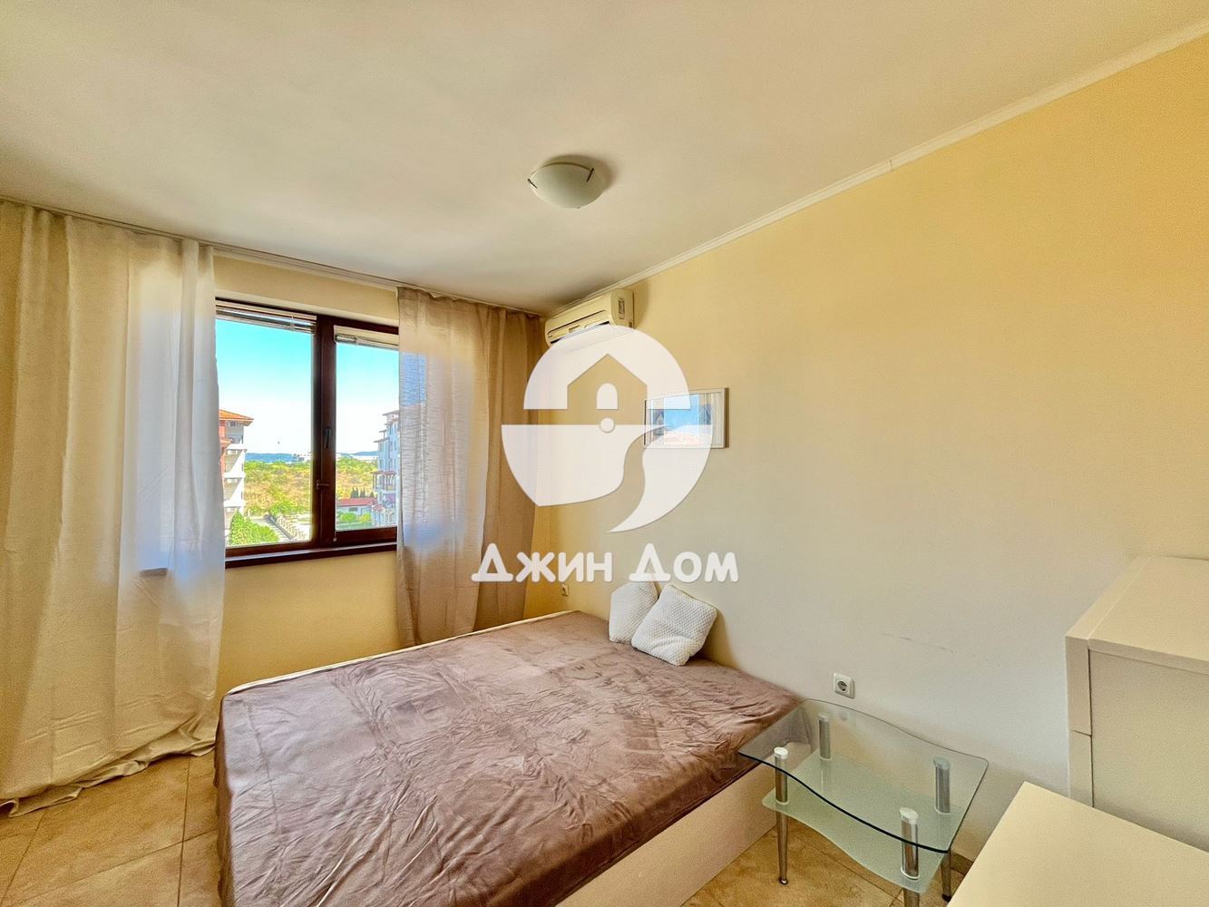 Четиристаен апартамент в к-с „Аполон“, с. Равда - 0