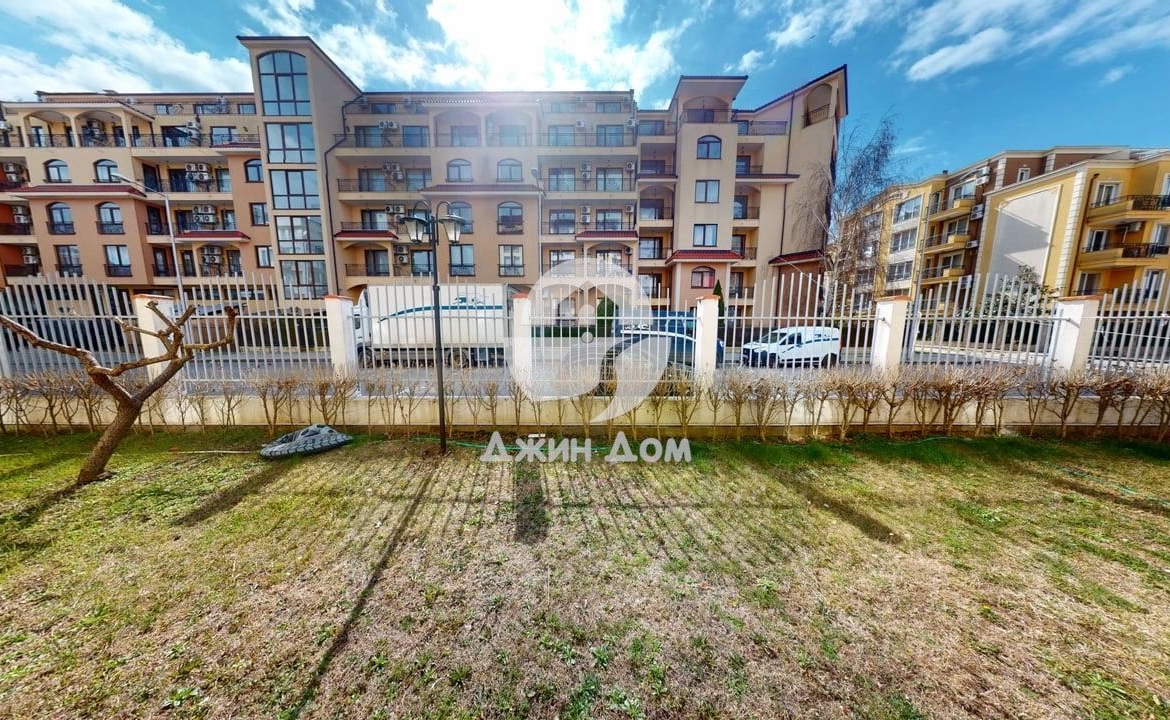Едностаен апартамент в к-с „Роял Дриймс“, к.к. Слънчев бряг - 0