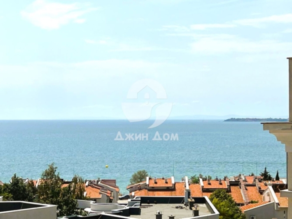 Двустаен апартамент с ПАНОРАМА МОРЕ в к-с Вила Анторини, Свети Влас - 0