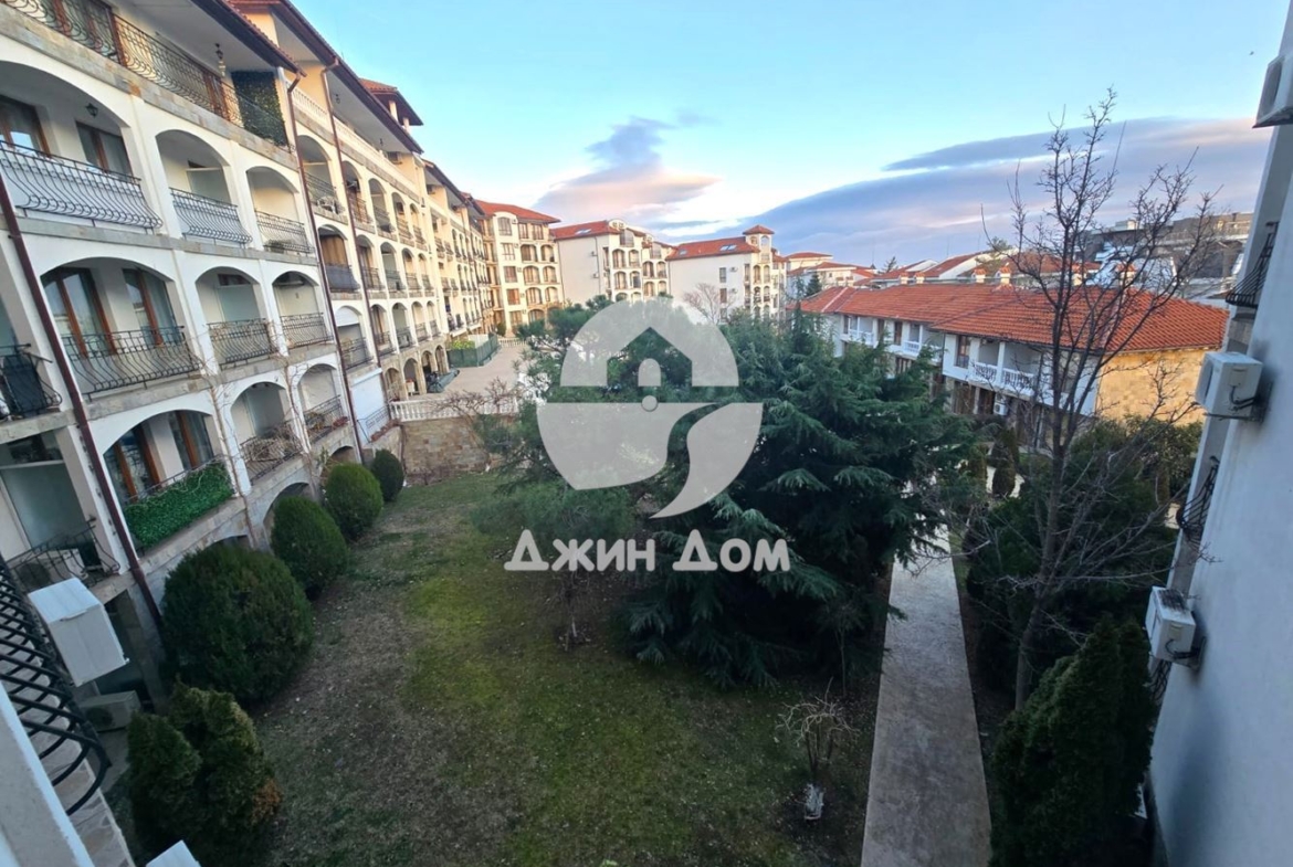 Просторен двустаен апартамент в к-с „Триумф“, гр. Св. Влас - 0