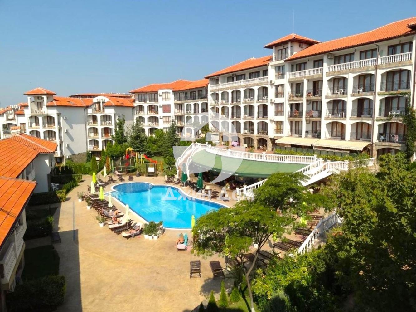 Просторен двустаен апартамент в к-с „Триумф“, гр. Св. Влас - 0