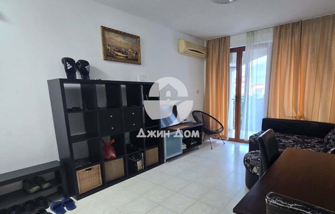 Просторен двустаен апартамент в к-с „Триумф“, гр. Св. Влас - 0