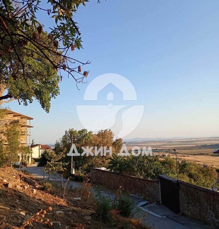 УПИ с проект и ГЛЕДКА ПЛАНИНА в м-т Чолакова чешма, с. Кошарица - 0