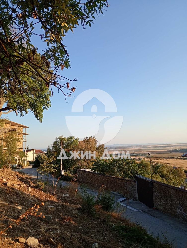 УПИ с проект и ГЛЕДКА ПЛАНИНА в м-т Чолакова чешма, с. Кошарица-0 УПИ с проект и ГЛЕДКА ПЛАНИНА в м-т Чолакова чешма, с. Кошарица - 0