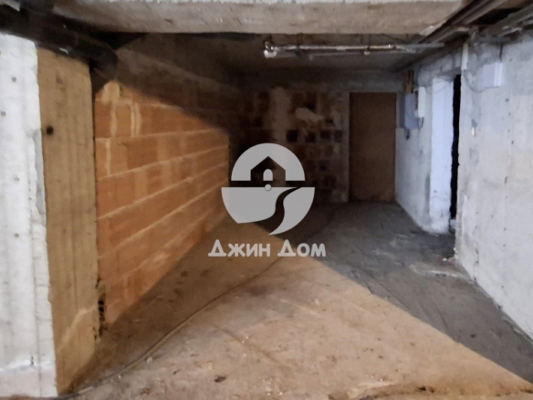Подземен гараж в к-с „Братя Миладинови“, гр. Бургас - 0