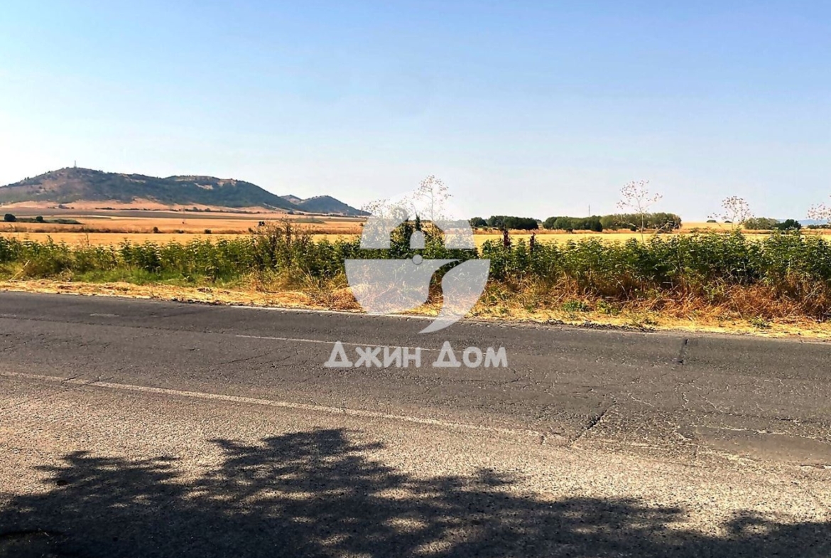 Поземлен имот в гр. Каблешково - 0