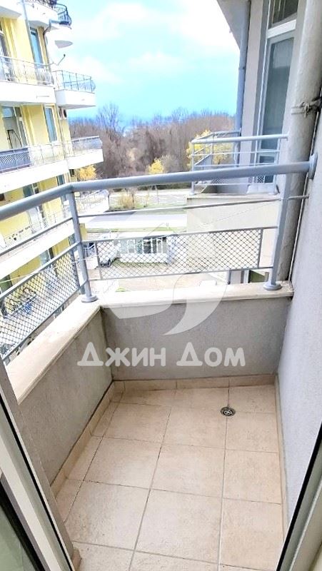 Просторен двустаен апартамент в к-с „Фаворит“, к.к. Слънчев бряг - 0