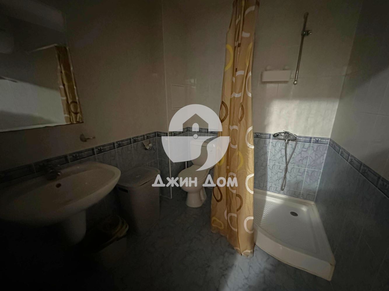 Тристаен апартамент в к-с Сън Вилидж, к.к. Слънчев бряг - 0