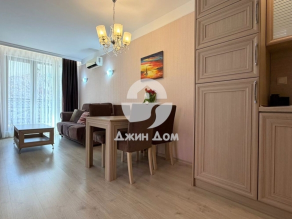 Тристаен апартамент в к-с „Хармони 3“, к.к. Слънчев бряг - 0