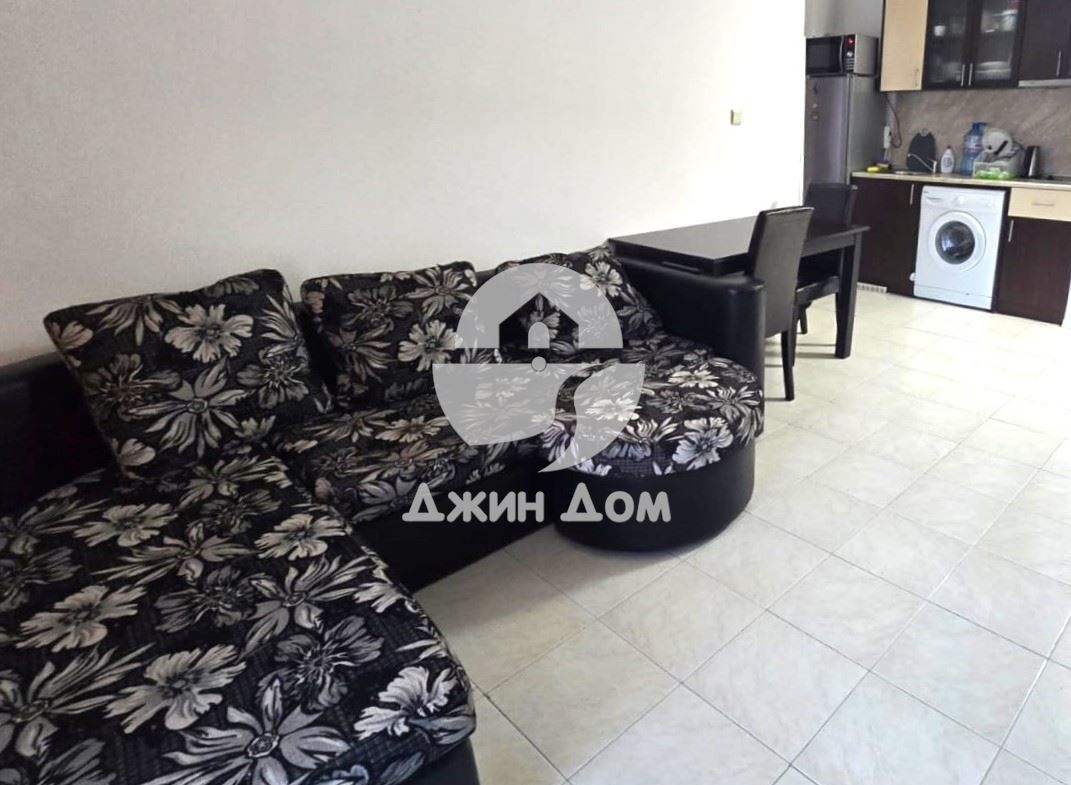 Просторен двустаен апартамент в к-с „Триумф“, гр. Св. Влас - 0