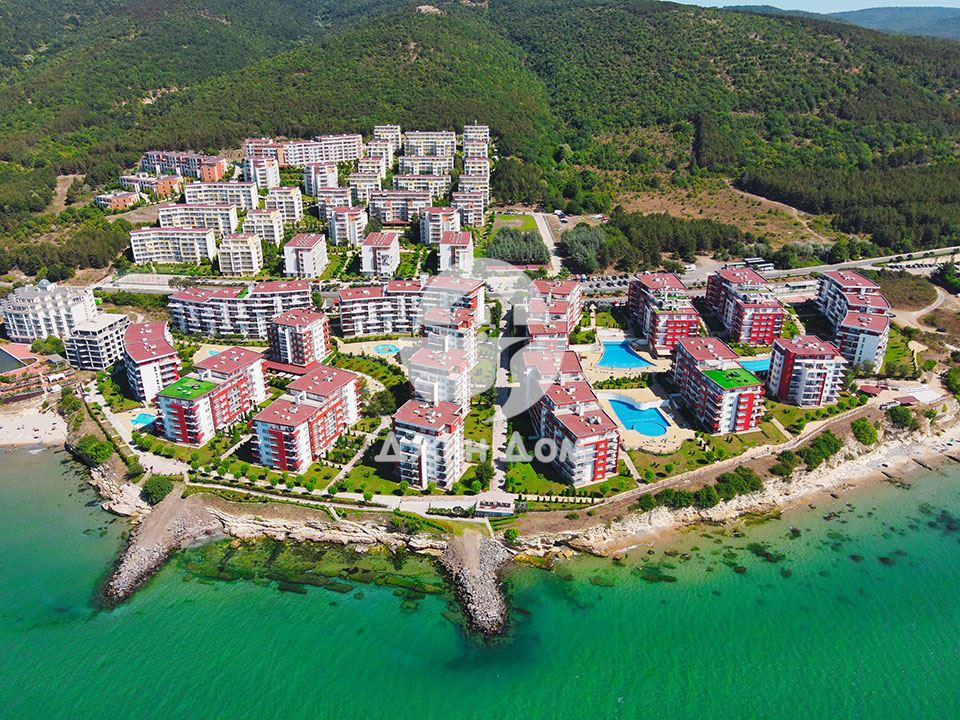Aпартамент с ГЛЕДКА МОРЕ в к-с “Марина Вю Форт Бийч”, гр. Свети Влас - 0