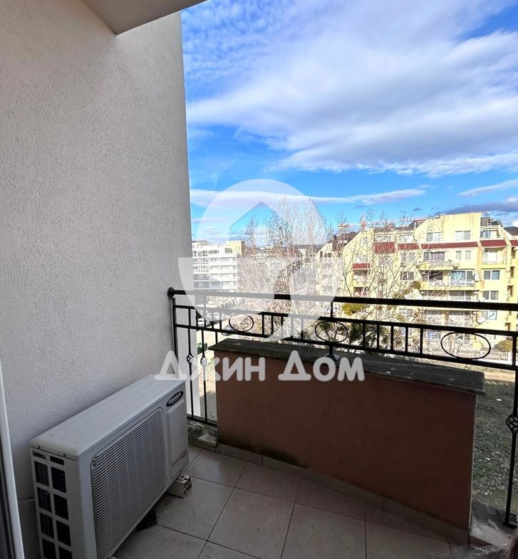 Едностаен апартамент в к-с „Афродита Палас“, к.к. Слънчев бряг - 0